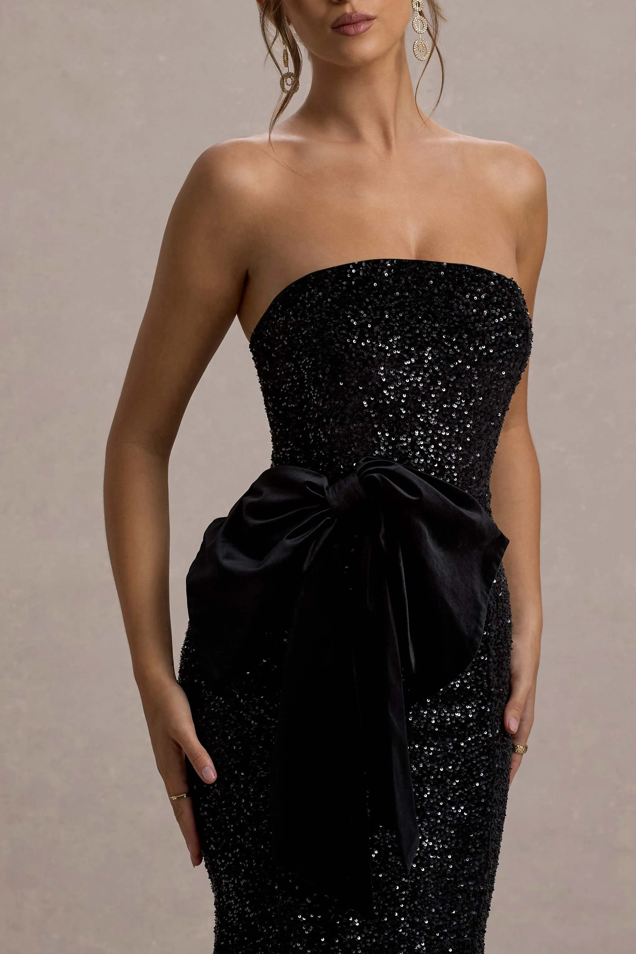 Adee | Black Sequin Velvet Halter-Neck Midi Dress With Bow