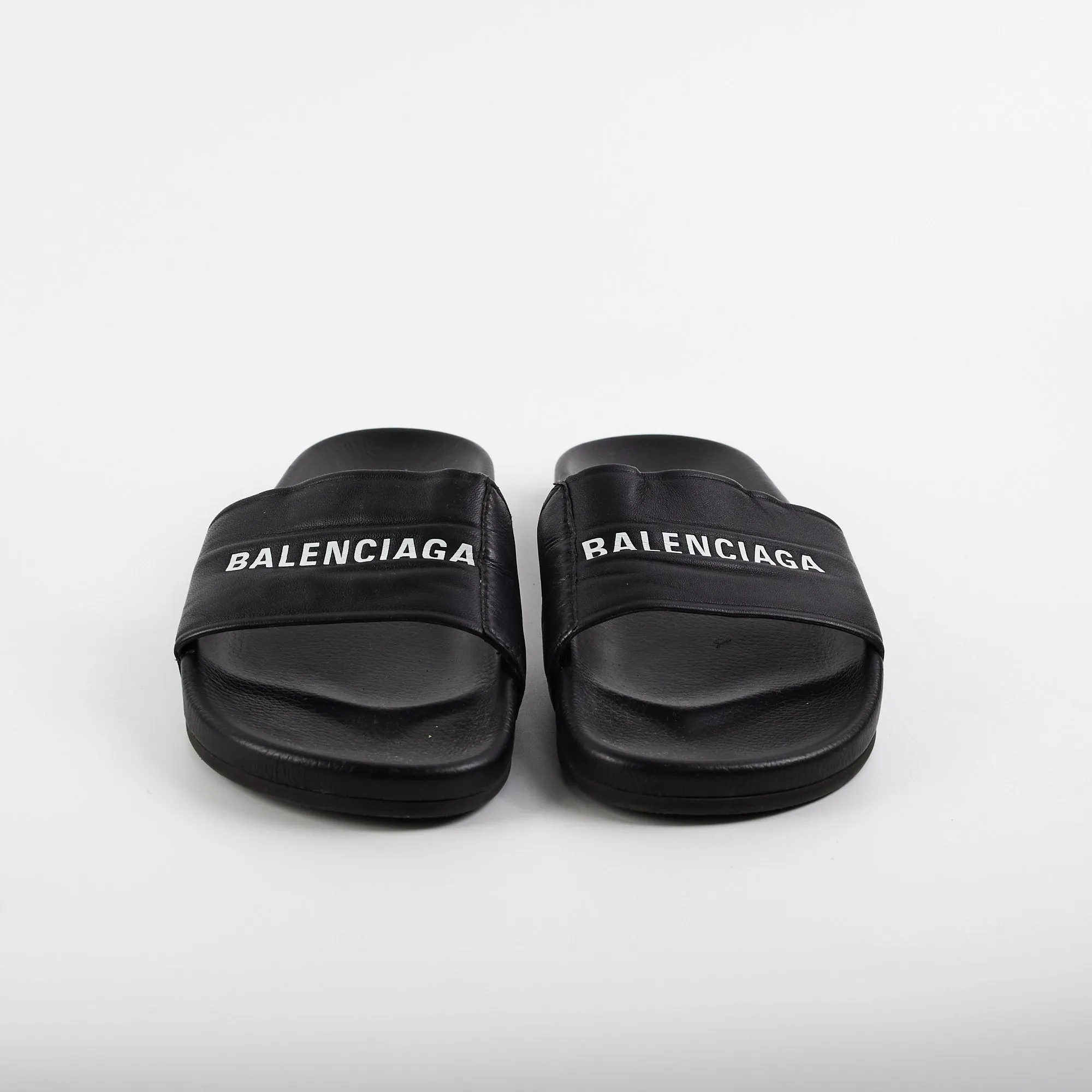 Balenciga Classis Logo Leather Slide Size 44