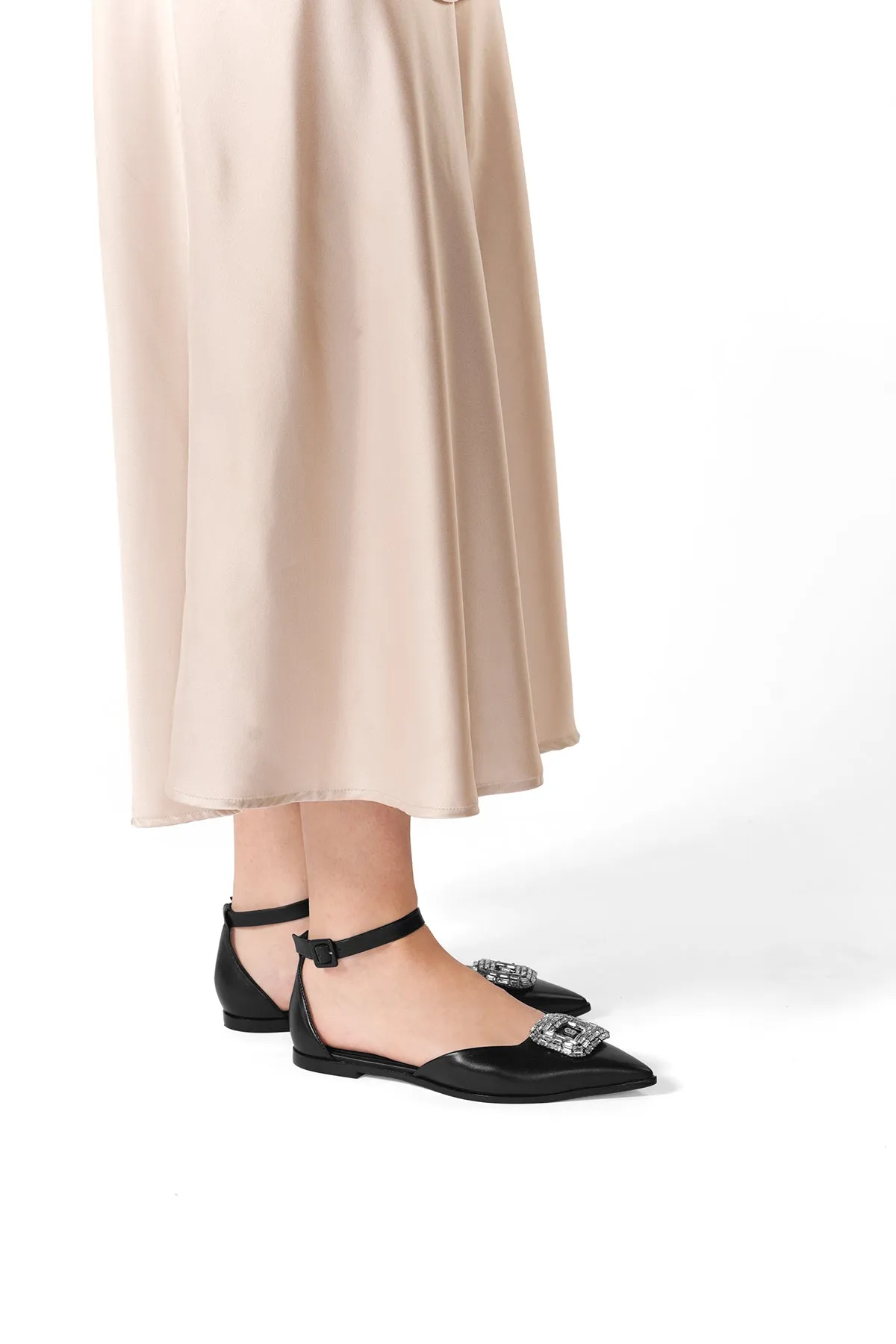 Danica Flat Shoes - Black