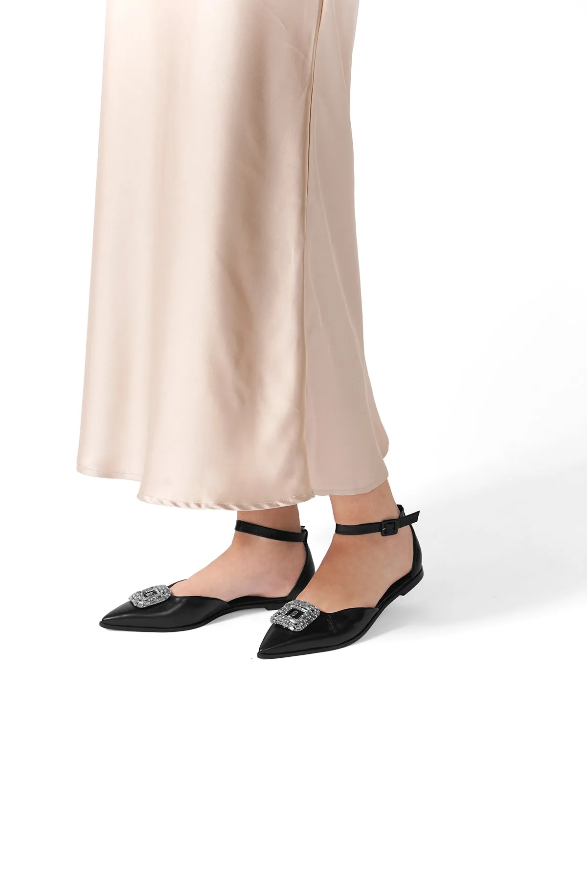 Danica Flat Shoes - Black