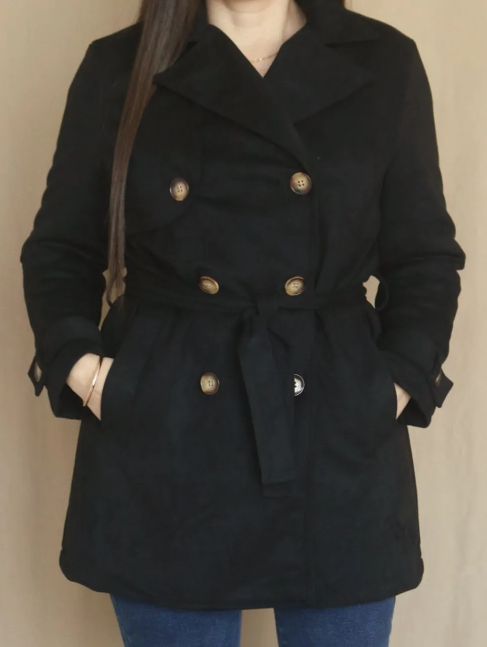 GABARDINA CORTA NEGRA