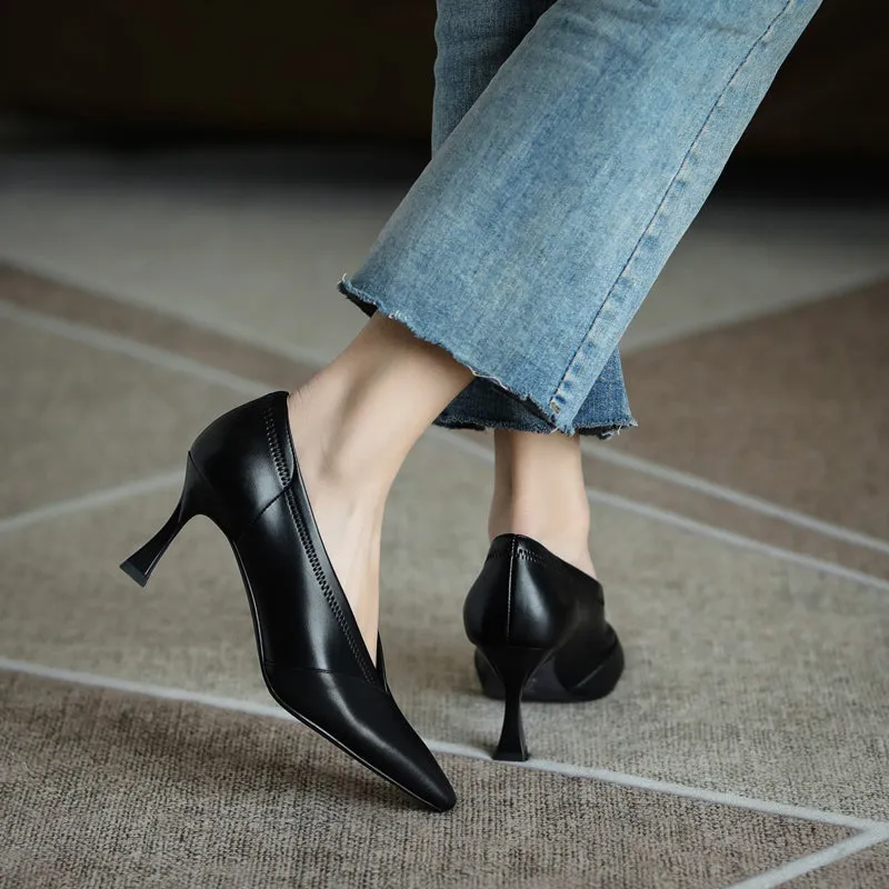 Gwen Black Kitten Heel Pumps