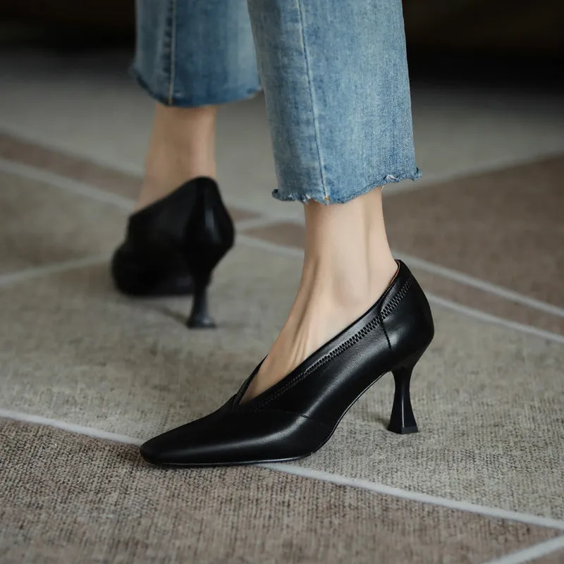 Gwen Black Kitten Heel Pumps