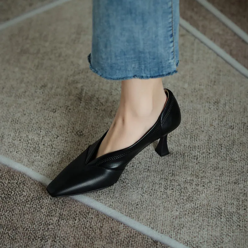 Gwen Black Kitten Heel Pumps