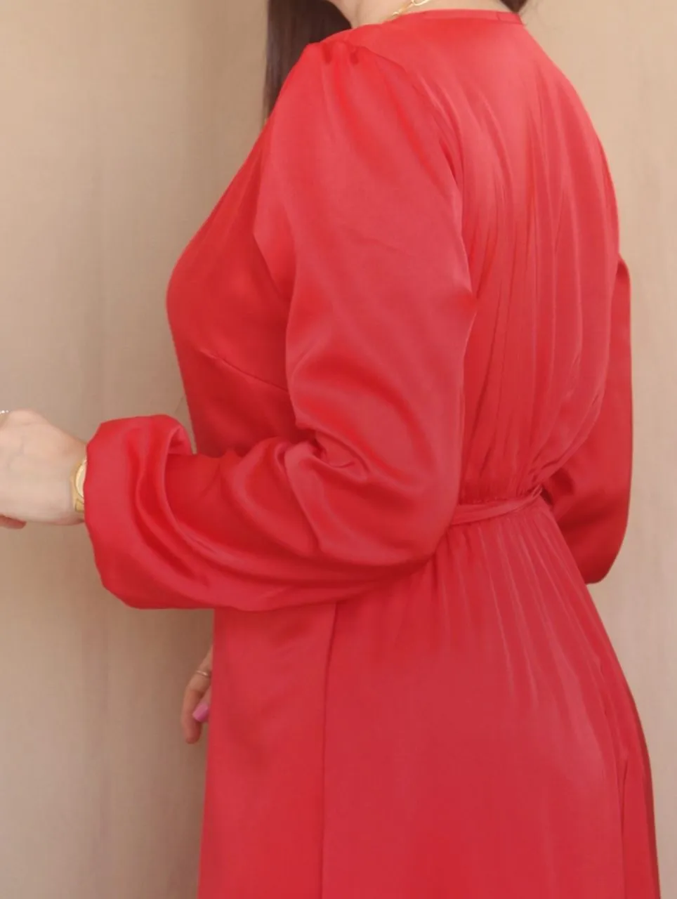 MAXIVESTIDO ENVOLVENTE CON VUELOS ROJO ENTERO