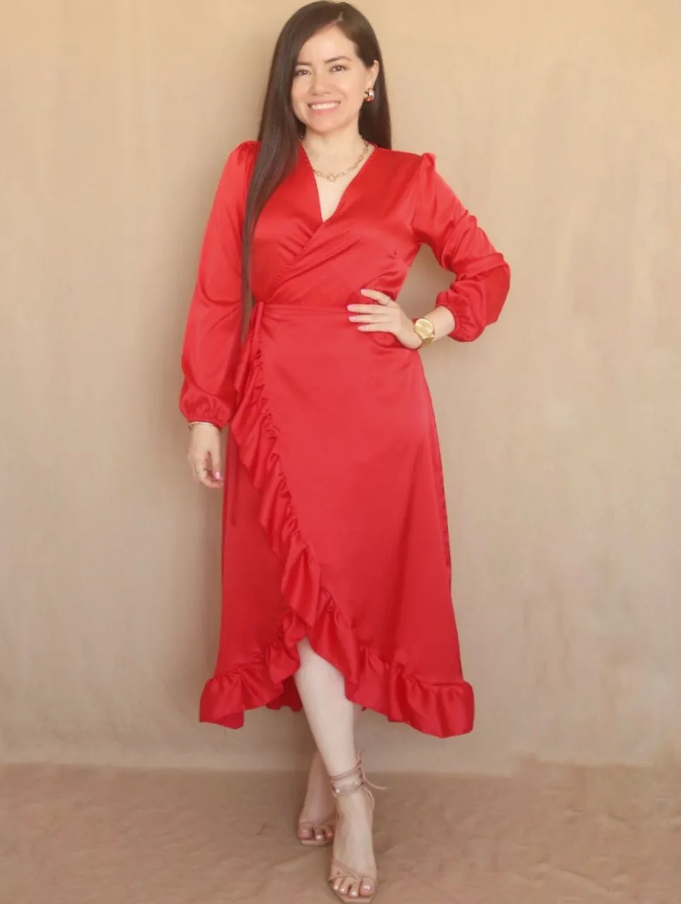 MAXIVESTIDO ENVOLVENTE CON VUELOS ROJO ENTERO