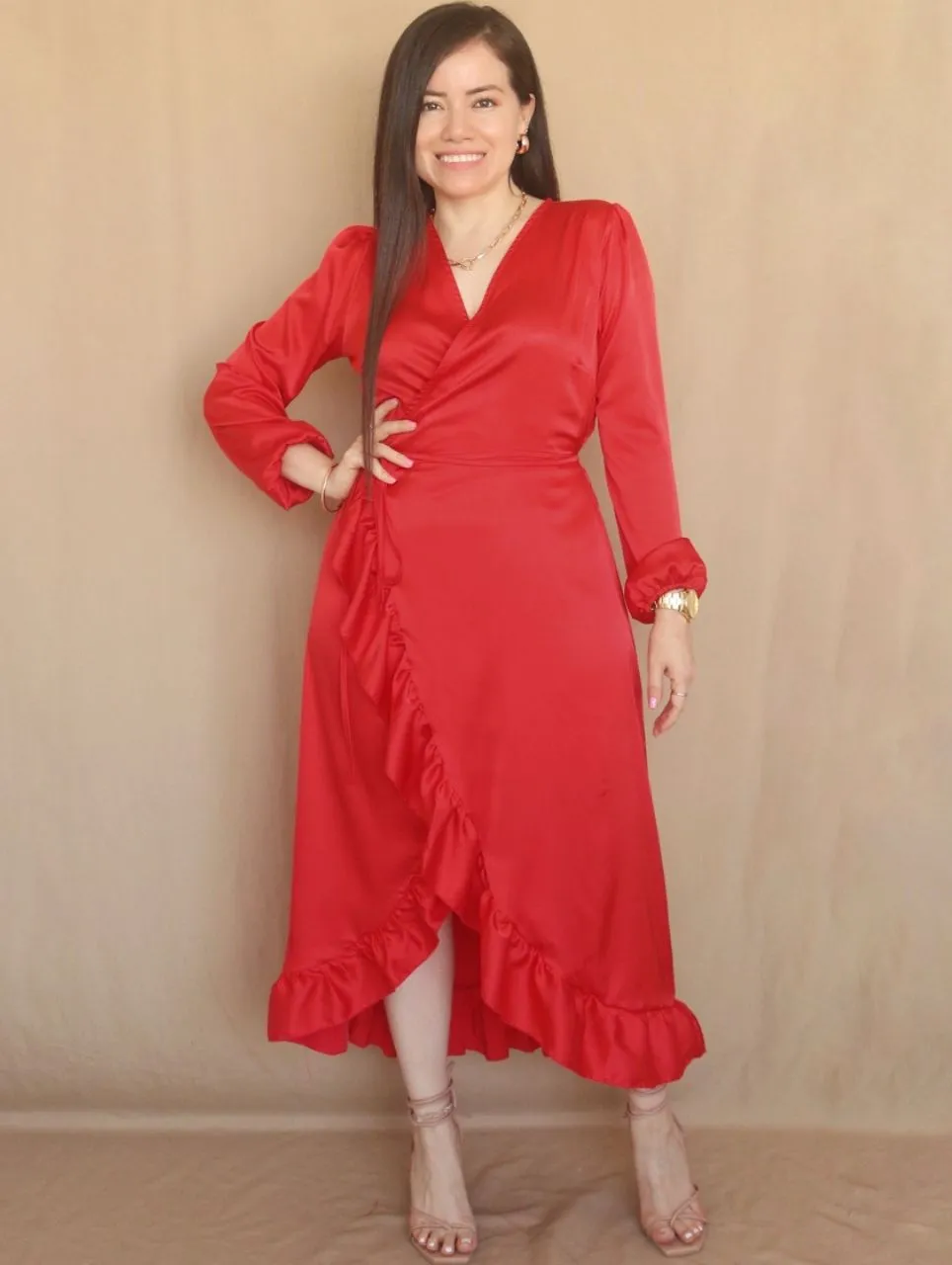 MAXIVESTIDO ENVOLVENTE CON VUELOS ROJO ENTERO