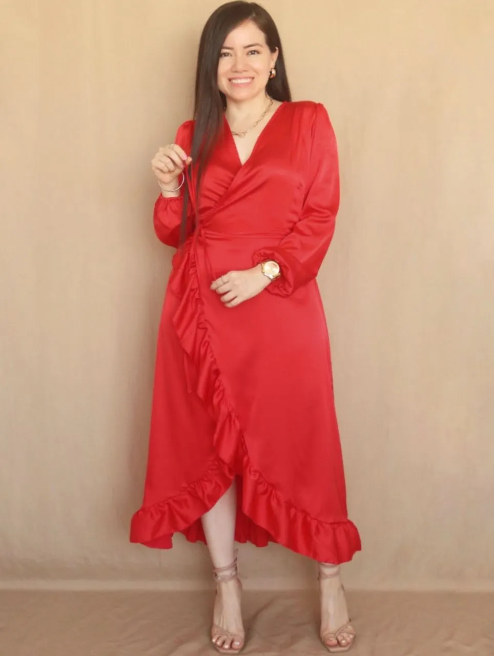 MAXIVESTIDO ENVOLVENTE CON VUELOS ROJO ENTERO