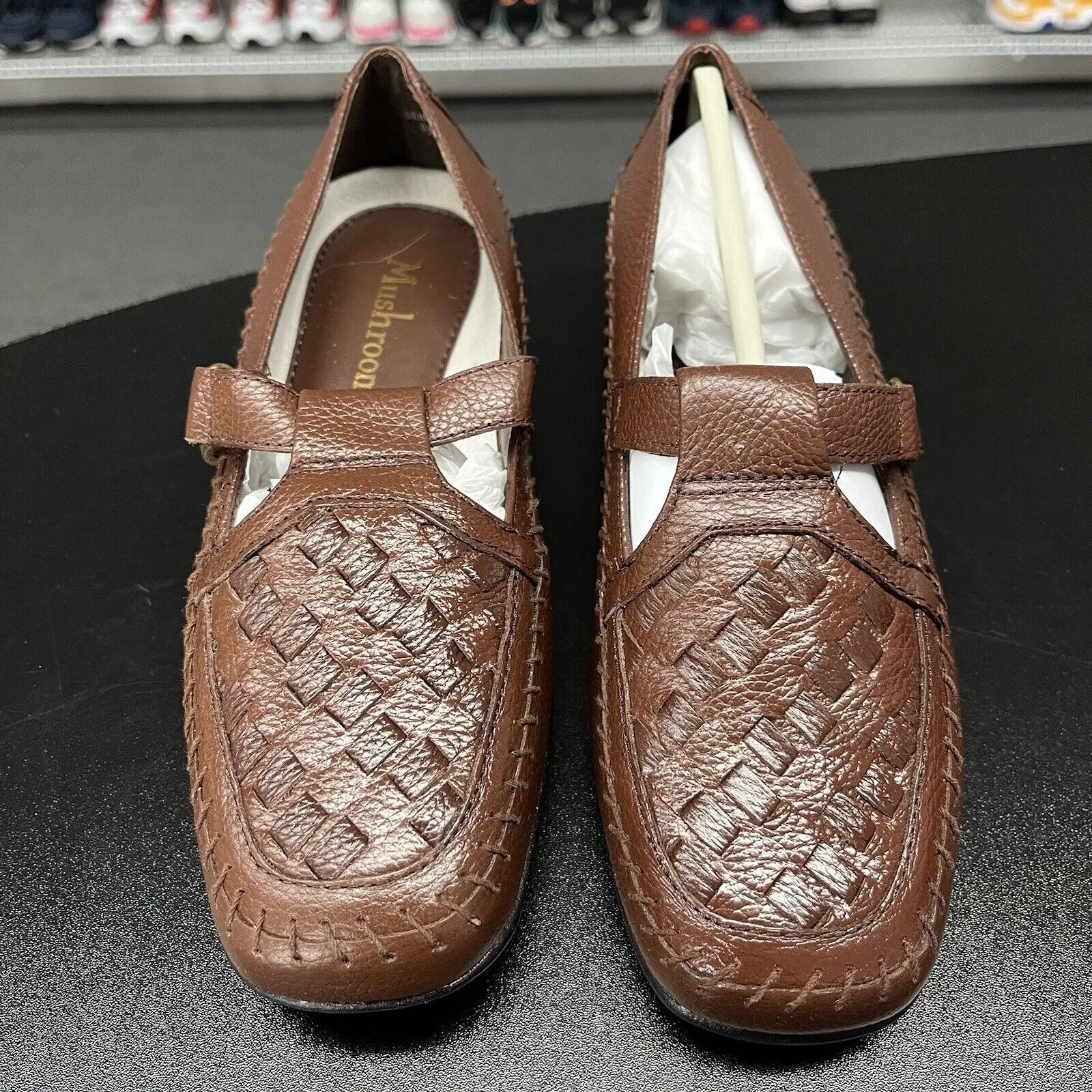 Mushrooms Women's Brown Toe Leather T Strap Mary Jane Shoes Size 7 M