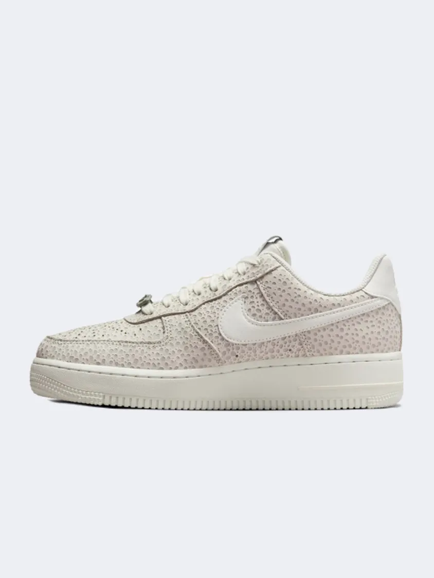 Nike Air Force 1 07 Premium Women Lifestyle Shoes Phantom/Sail/Silver