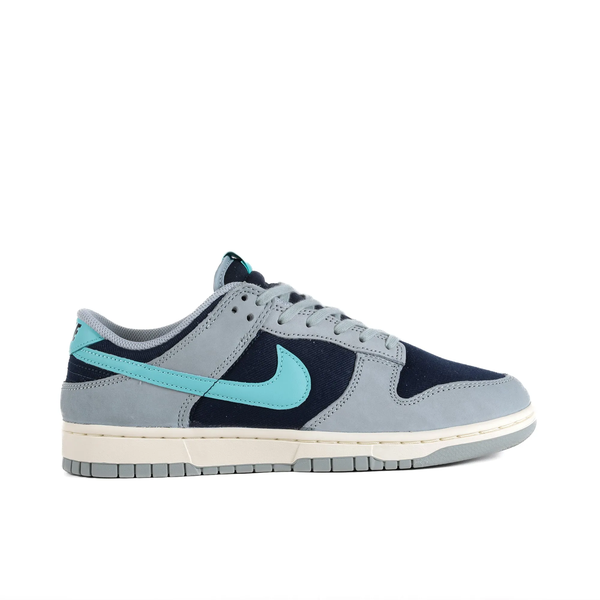 Nike Dunk Low Retro Premium Light Pumice/Green Frost/Dark Obsidian FB8895-001