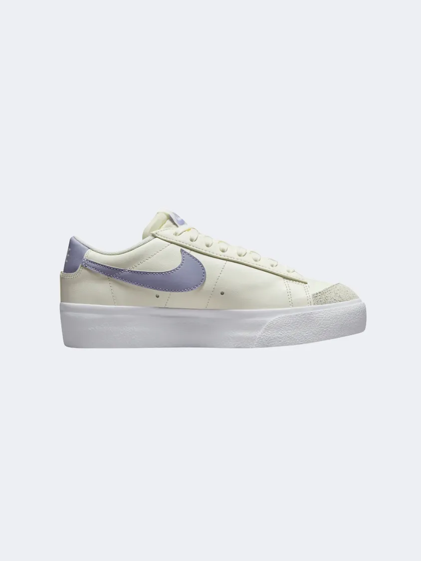 Nike  Women Lifestyle Shoes Sail/White/Indigo