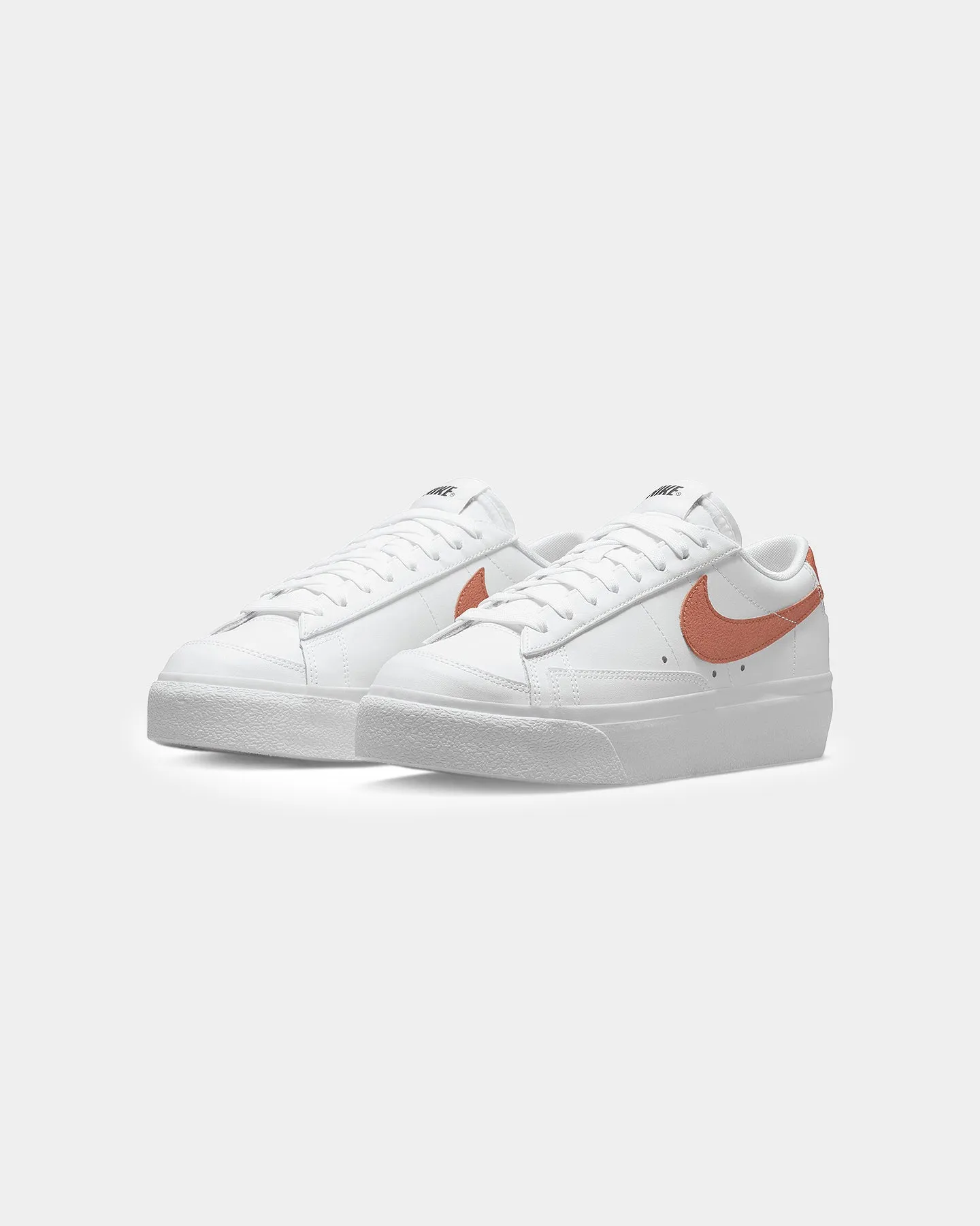 Nike Women's Blazer Low Platform White/Metallic