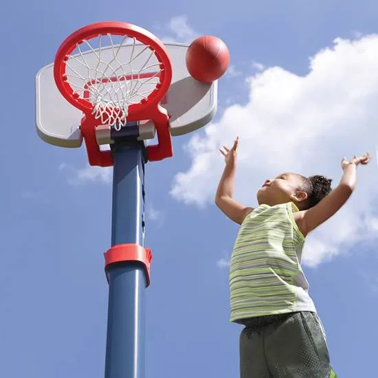 SHOOTIN' HOOPS PRO BASKETBALL SET™